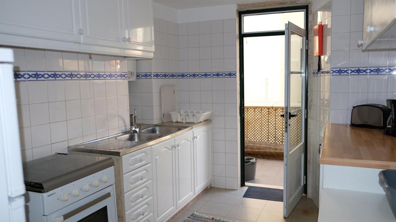Apartamento Central Para Grupo Ou Familias ลิสบอน ภายนอก รูปภาพ