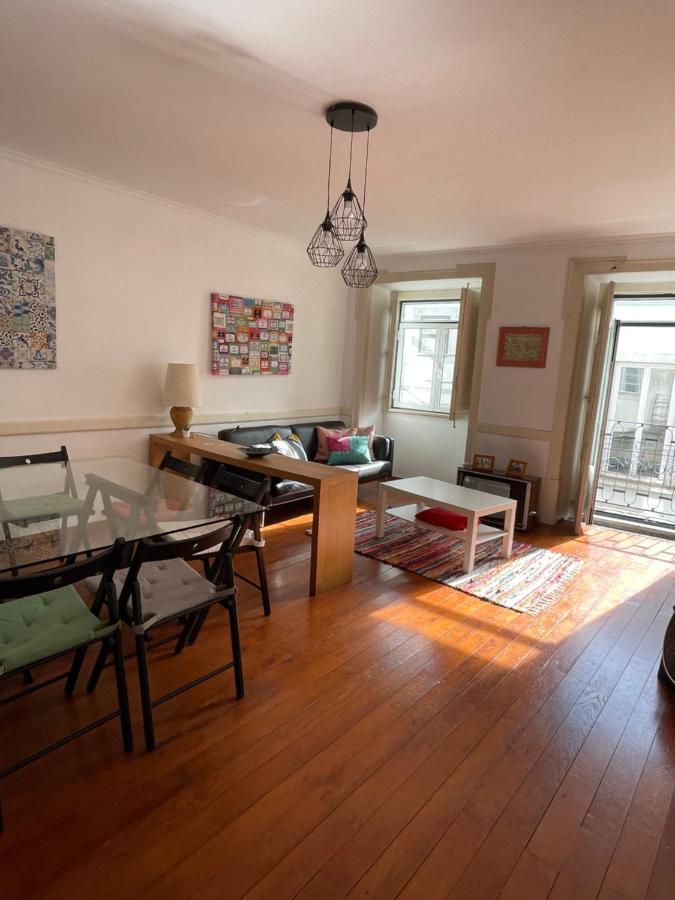 Apartamento Central Para Grupo Ou Familias ลิสบอน ภายนอก รูปภาพ